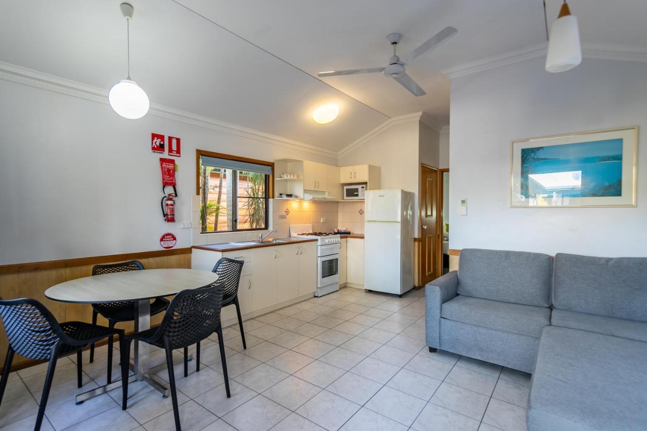 Ingenia Holidays Cairns Coconut Exterior photo A typical studio apartment